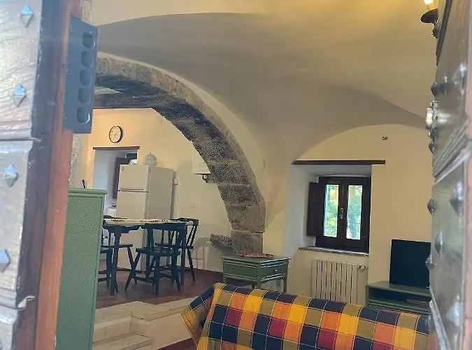 بيت للعطل Terra Della Baronia سانتو ستيفانو دي سيسانيو